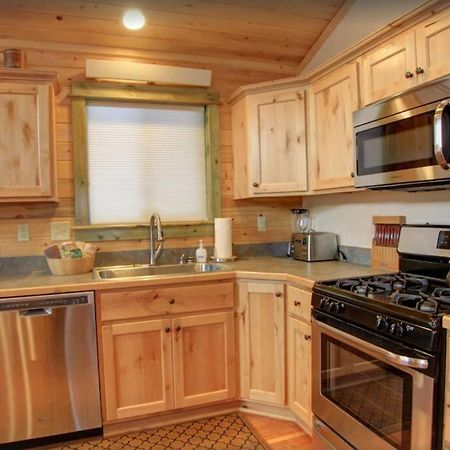 Fox Den Lodge غرب يلوستون المظهر الخارجي الصورة