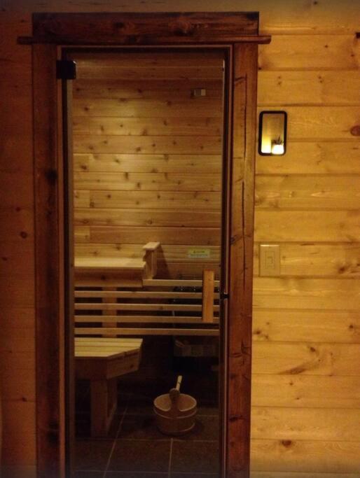 Fox Den Lodge غرب يلوستون المظهر الخارجي الصورة
